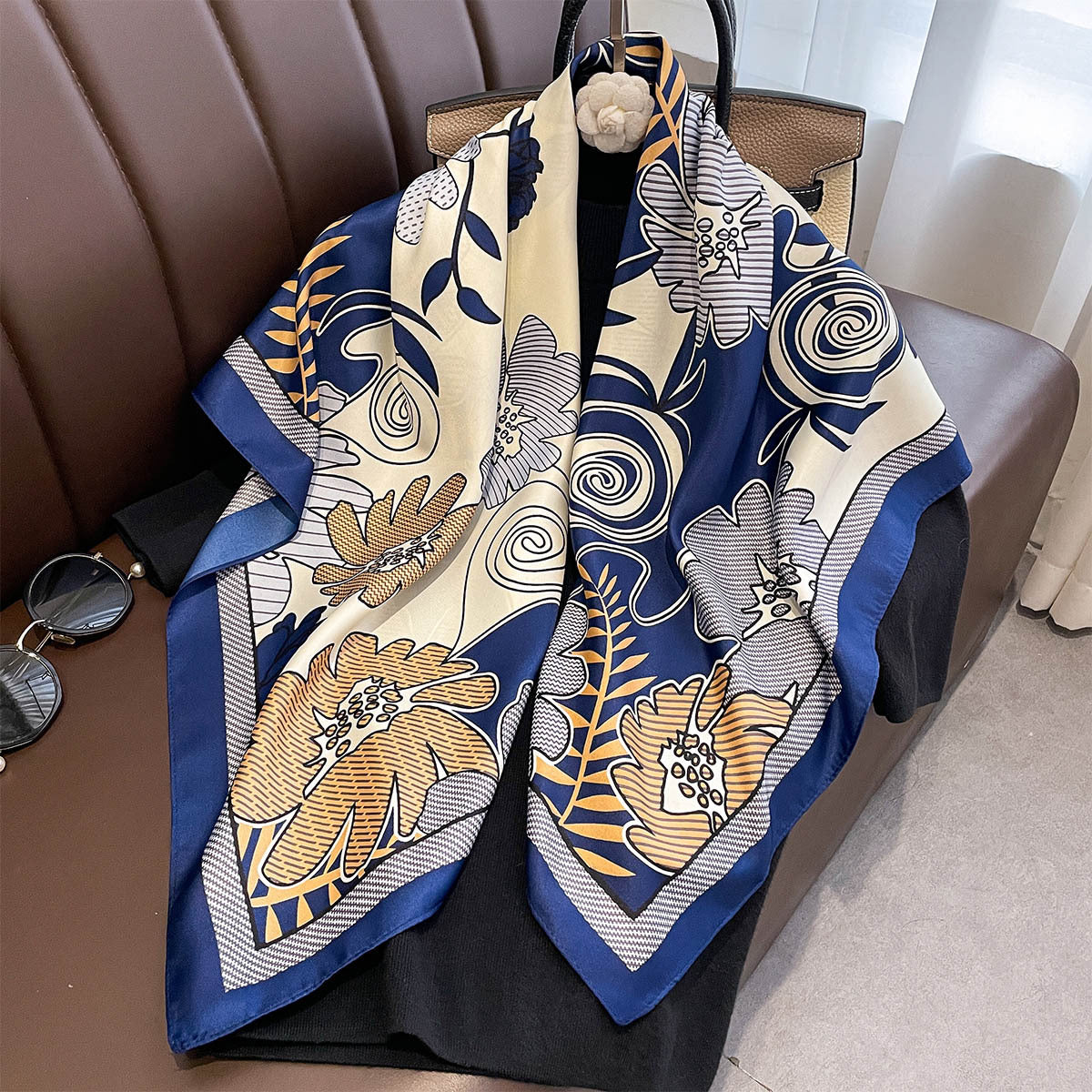 Spring and Autumn new retro flower printing simulation silk large square scarf women's French atmosphere professional twill shawl silk scarf