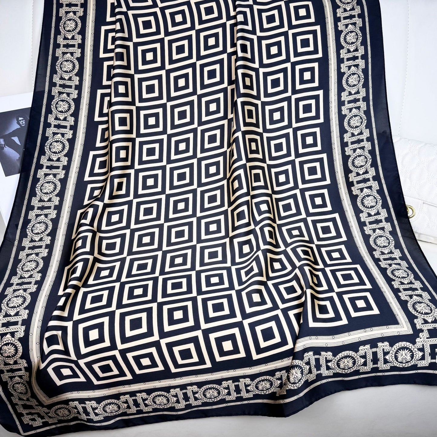 Simple and fashionable versatile auspicious cloud cashew pattern, long silk scarf, ethnic women's sunscreen shawl