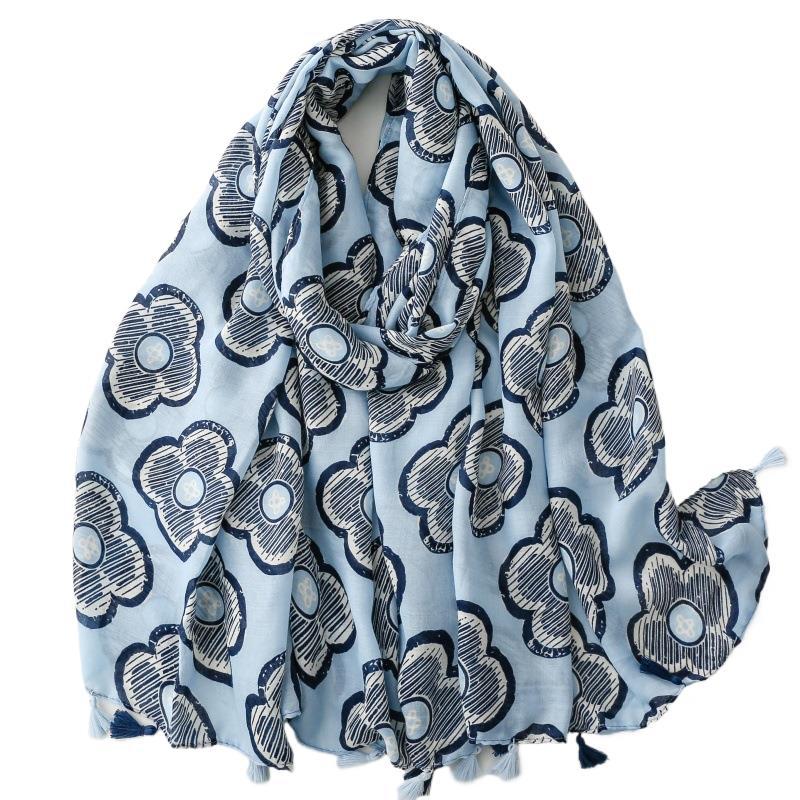 Spring and summer cotton and linen feel scarf celebrity style four-leaf flower window fringed silk scarf warm shawl
