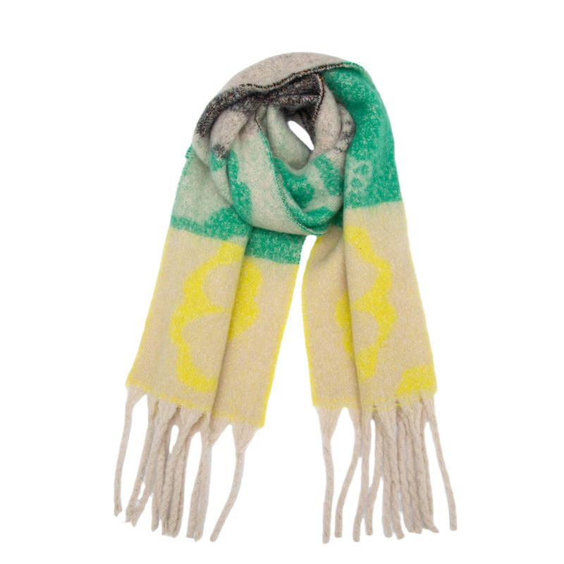 European, American autumn and winter new loop yarn imitation mohair jacquard four-leaf flower scarf
