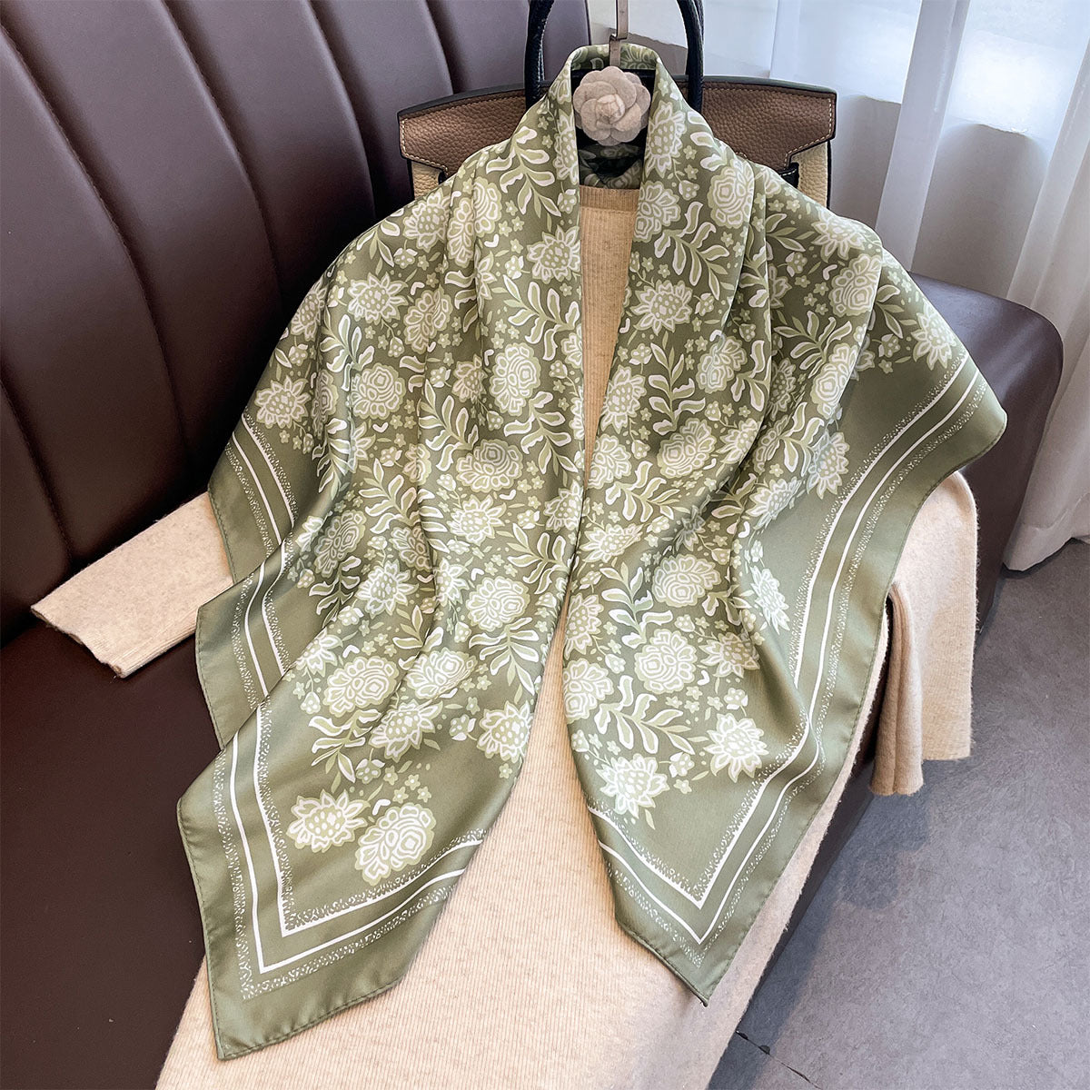 Autumn new American retro 90 printed large square scarf women's versatile atmosphere multi-functional decorative thin shawl