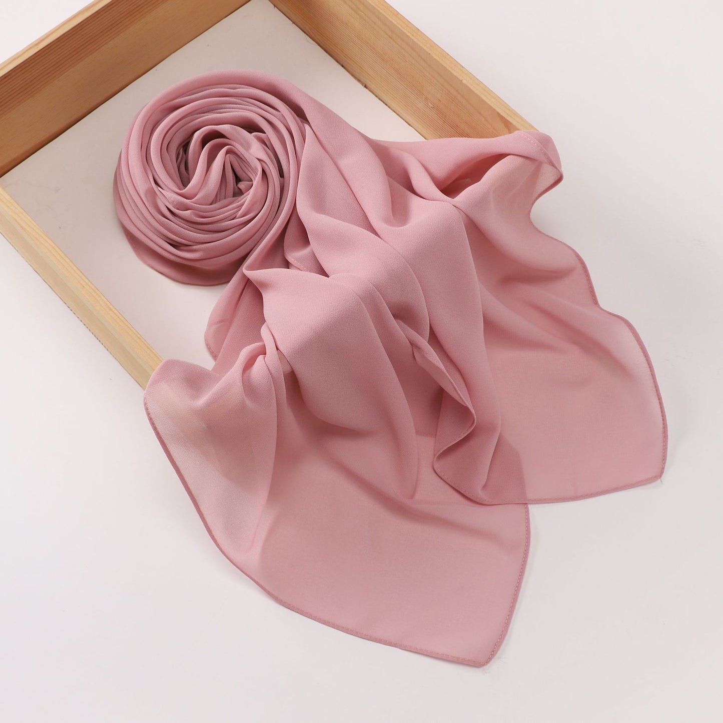 75D pearl chiffon square scarf Middle East headscarf gauze Malaysia Saudi Arabia Dubai cover 110 * 110cm
