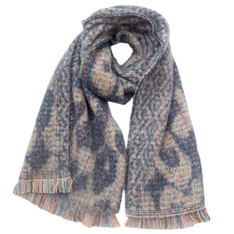 2025 new scarf European, American autumn and winter men and women's jacquard short beard clip flower leopard print scarf