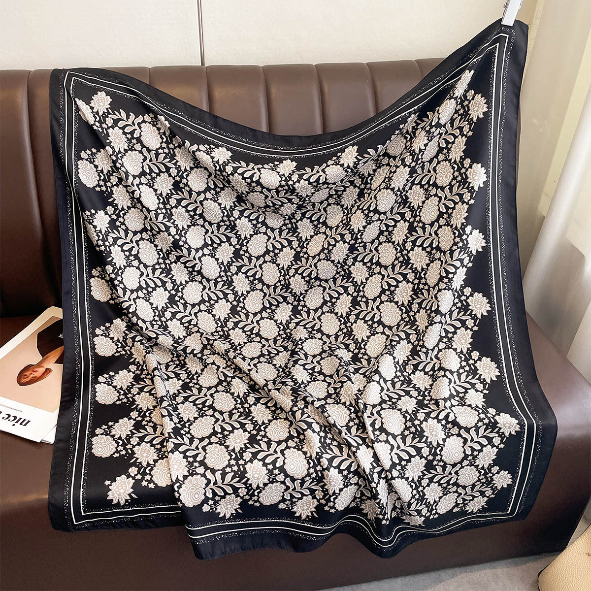 Autumn new American retro 90 printed large square scarf women's versatile atmosphere multi-functional decorative thin shawl