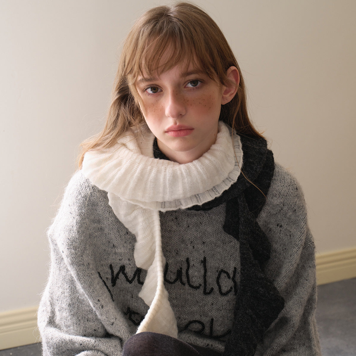 Niche Y2K vintage ruffle edge wool blended knitted scarf women's autumn and winter with spiral scarf