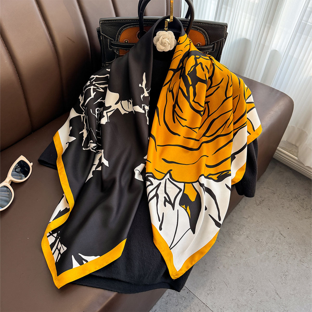 Retro printed 90 square scarves, spring and summer fashion versatile temperament scarf, outer shawl neck protector, collar tide