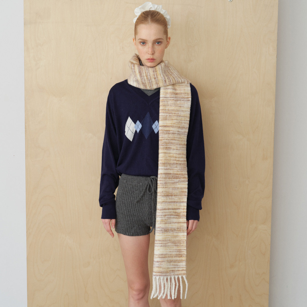 Scarf containing wool gradual change women's winter niche segment dye soft Korean brushed soft fringed wool scarf