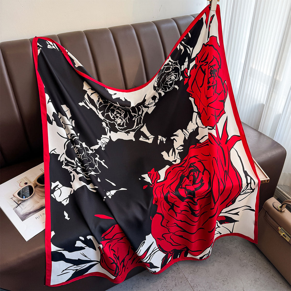 Retro printed 90 square scarves, spring and summer fashion versatile temperament scarf, outer shawl neck protector, collar tide