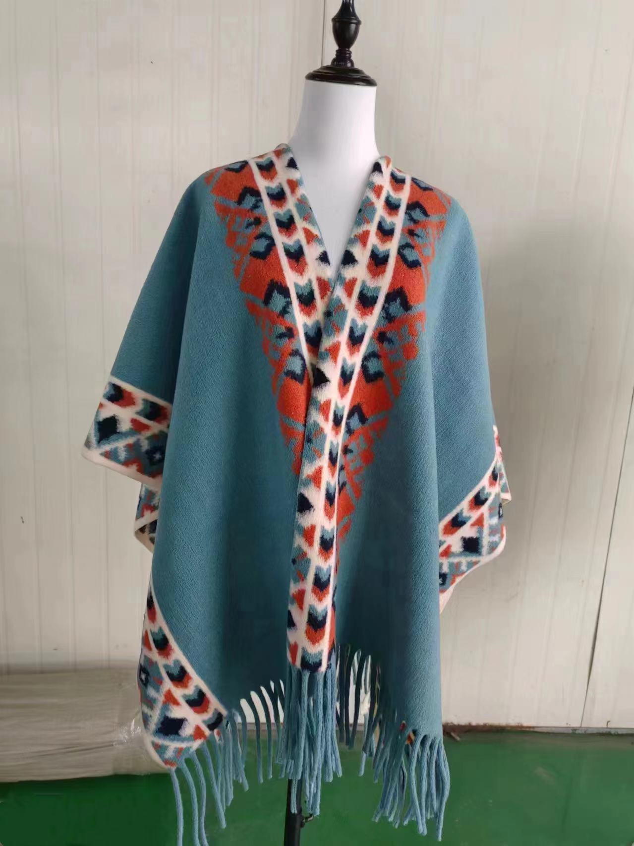 Autumn and winter Internet celebrities new plaid shawl with temperament fringed shawl cape cape retro scarf coat women