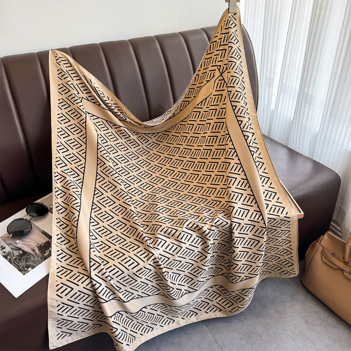 New spring and summer fashion silk scarf striped twill silk shawl women's versatile 90 square scarf sunshade scarf scarf