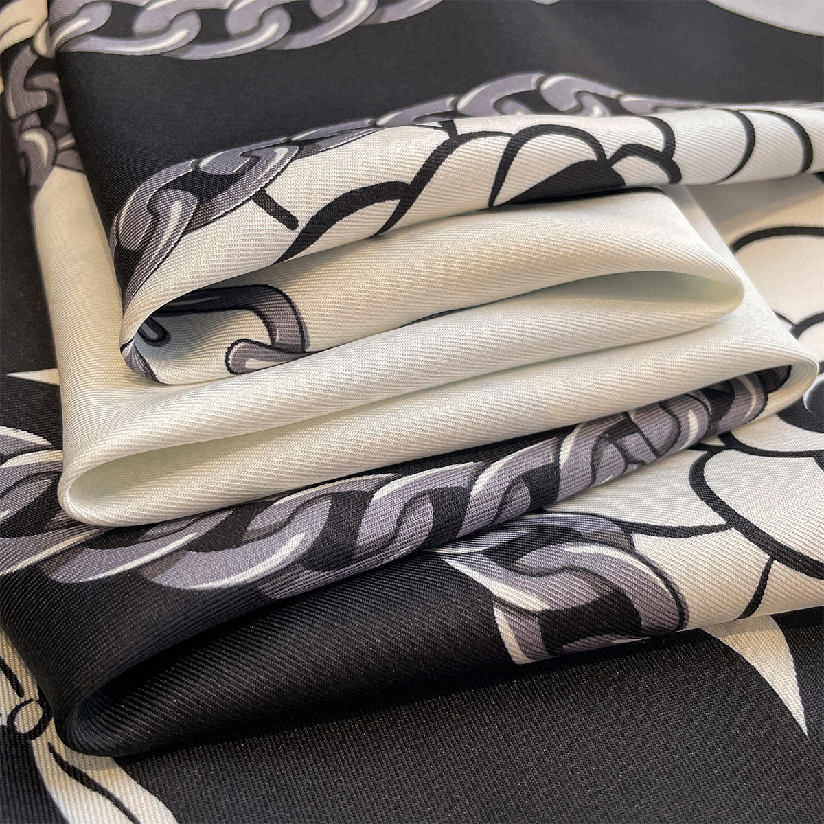 Spring and autumn new oblique silk pattern large square scarf bow flower print square scarf female imitation silk fashion versatile shawl