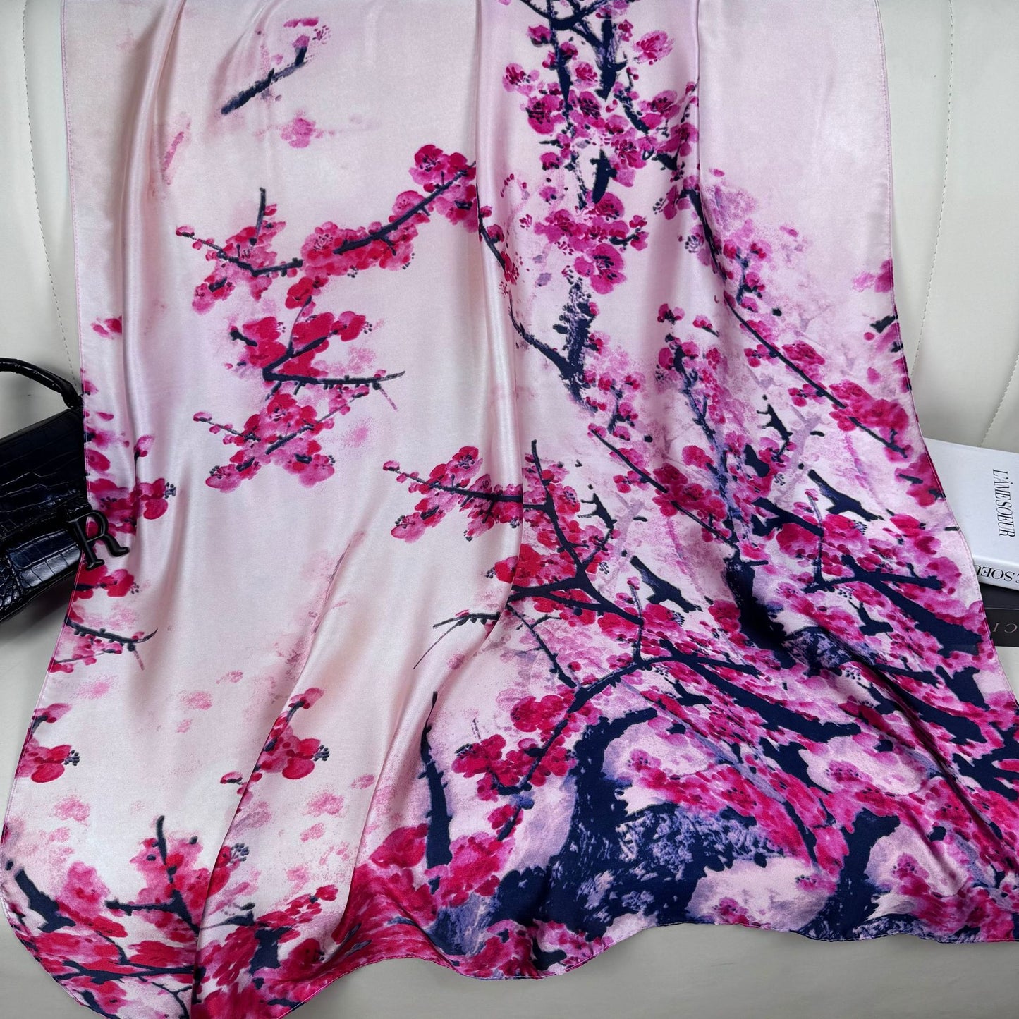 Literature, retro, ethnic style, plants, flowers, long silk scarves, simple and elegant temperament, women's mothers, shawls, scarves, gifts