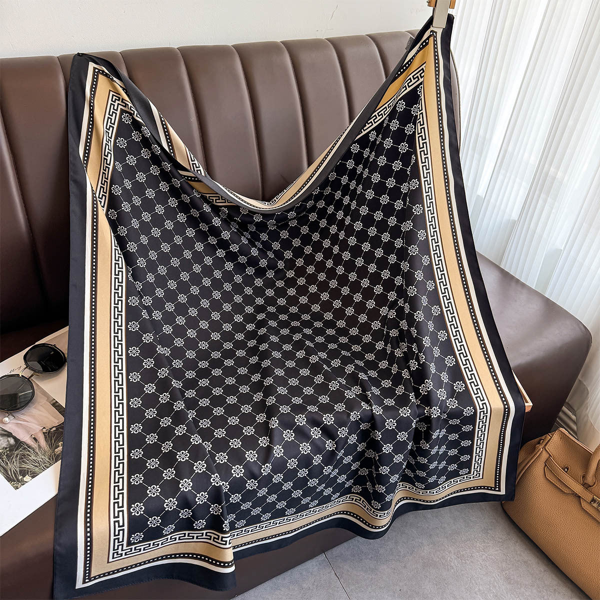 Fashion light luxury 90 twill silk scarf women's Japan and Korea simple striped large square scarf ins style multi-functional shawl scarf