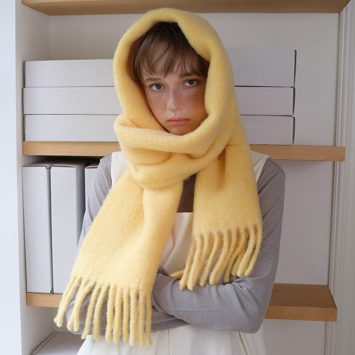 Order spinning clip flower 22% Alpaca alpaca wool blended scarf women's winter Korean atmosphere solid color scarf