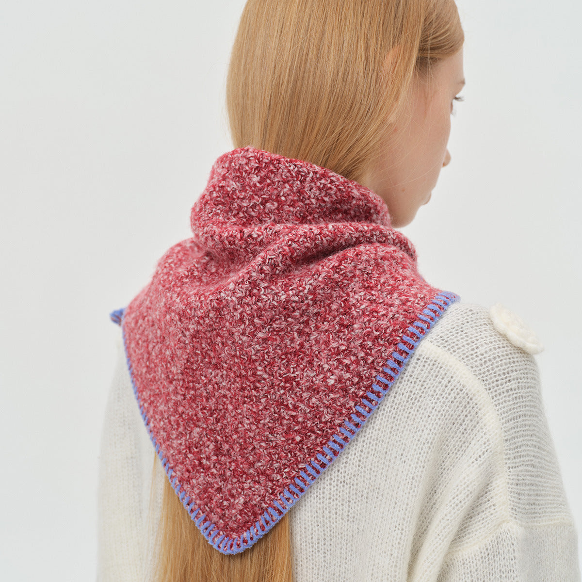 Wool blended flower-clipped knitted triangle scarf women's autumn and winter retro edge-locked warm wool small scarf scarf