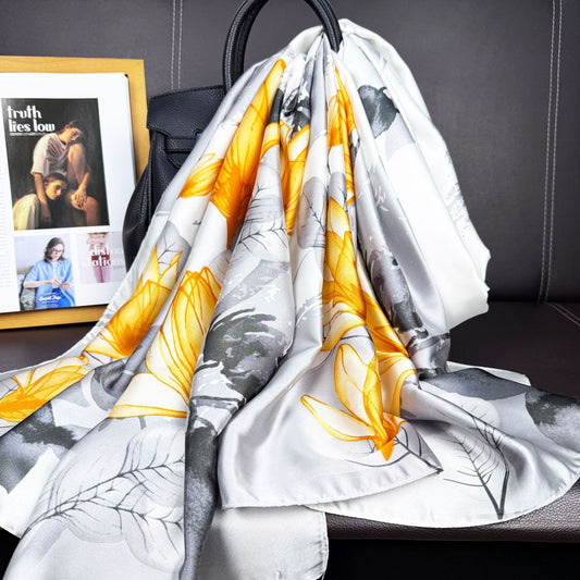 Simple and elegant literary ink painting, flower and flower printing, beautiful brocade, long silk scarf, fashionable and versatile, and a holiday shawl.