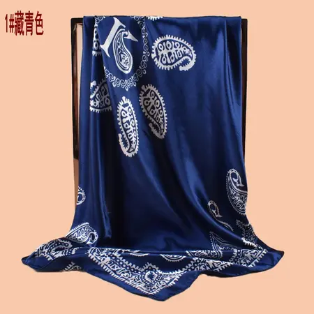 Floral Scarf Shawl – 90 × 90 cm detail