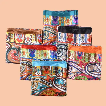 Floral Printed Scarf Shawl – 90 × 90 cm detail