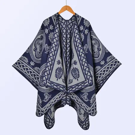 Faux Cashmere Jacquard Poncho – 130 × 150 cm detail