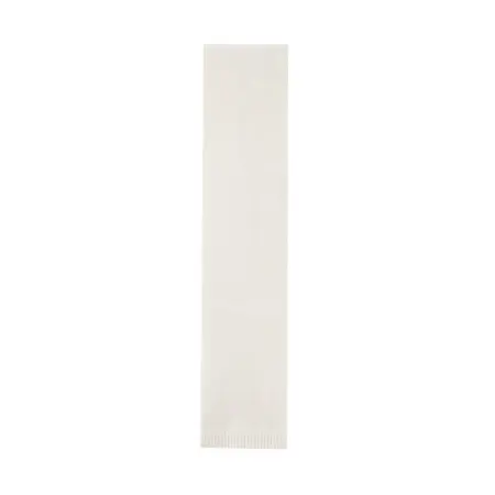 Unisex Solid Color Knit Scarf – 155 × 18 cm detail