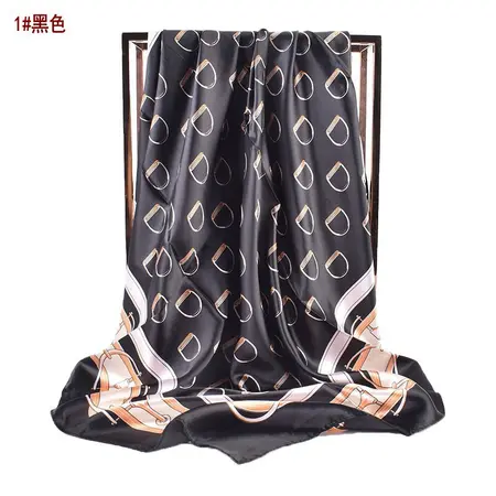Printed Scarf Shawl – 90 × 90 cm detail