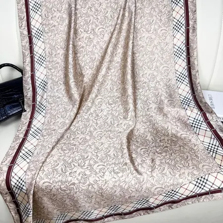 Silk Printed Scarf Shawl – 90 × 180cm detail