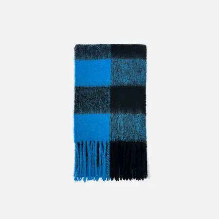 Women's 20% Wool Plaid Scarf – 230 × 30 cm detail