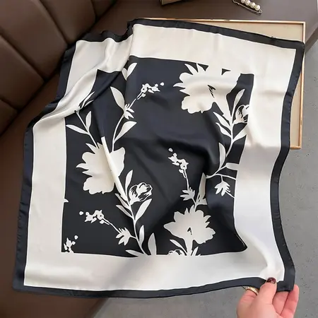 Silk Printed Scarf Shawl – 70 × 70 cm detail