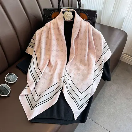 Women's Twill Silk Scarf Shawl – 90 × 90 cm detail