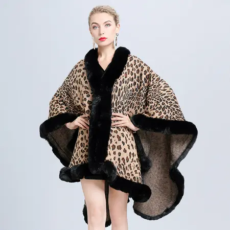 Faux Fur Leopard Print Jacquard Knit Poncho – 80 × 180cm detail