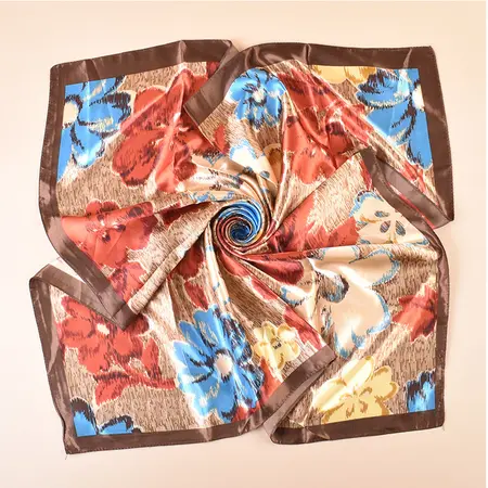 Silk Floral Scarf Shawl – 90 × 90 cm detail