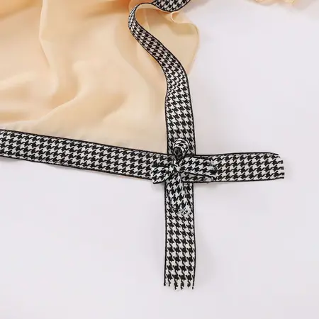 Chiffon Headscarf detail