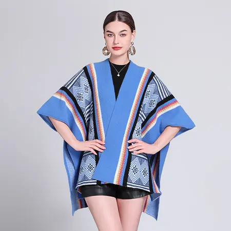 Jacquard Knit Poncho detail