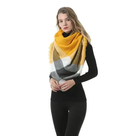 Women's Faux Cashmere Plaid Reversible Scarf Shawl – 140 × 140 cm detail