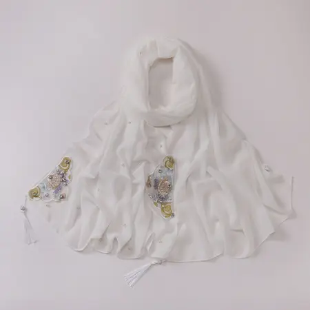 Chiffon Embroidered Fringed Hijab detail