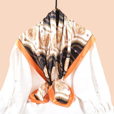 Floral Scarf Shawl – 90 × 90 cm detail