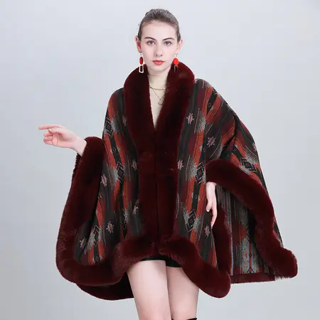 Jacquard Knit Poncho detail
