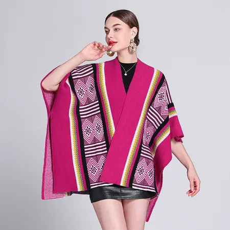Jacquard Knit Poncho detail