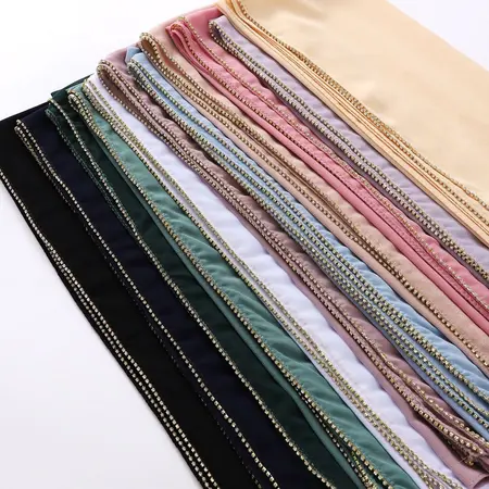 Chiffon Headscarf detail