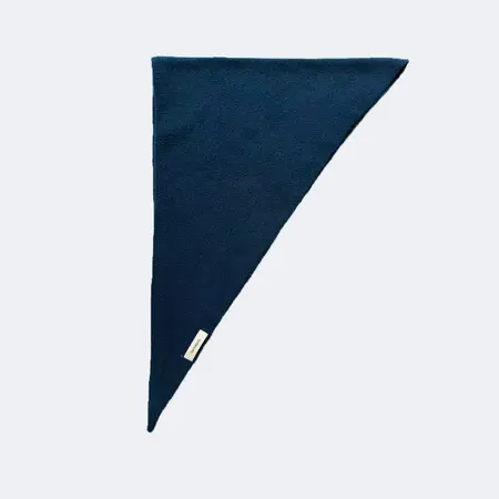 Women's Wool Knit Scarf – 110 × 37 cm detail