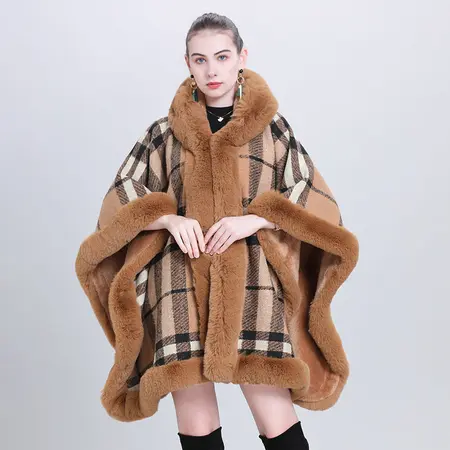 Plaid Knit Hooded Poncho detail