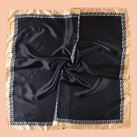 Printed Scarf Shawl – 90 × 90 cm detail