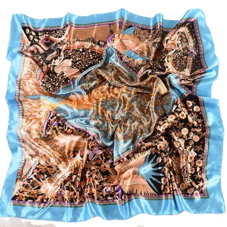 Women's Silk Vintage Scarf Shawl – 90 × 90 cm detail