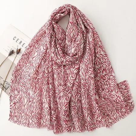 Silk Geometric Scarf Shawl – 180 × 88 cm detail