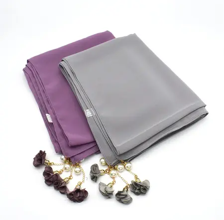 Chiffon Floral Hijab – 70 × 170 cm