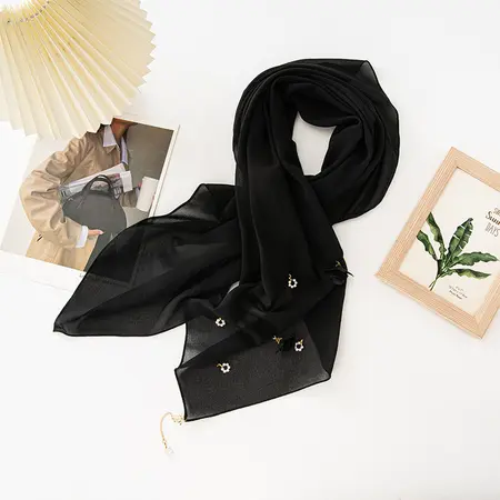 Chiffon Floral Headscarf – 80 × 180cm detail