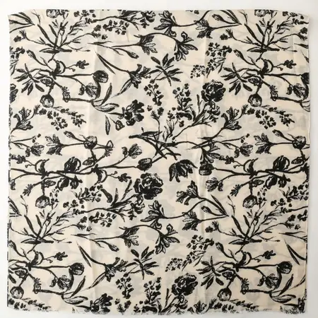 Floral Printed Scarf Shawl – 180 × 88 cm detail