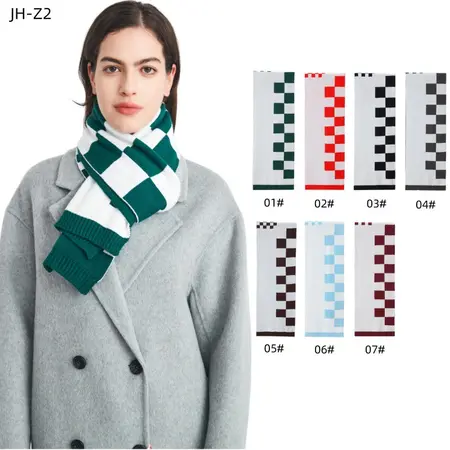 Women's Wool Plaid Scarf Shawl – 160 × 28 cm detail