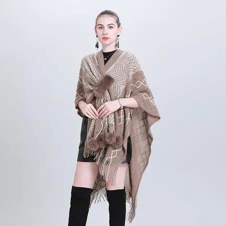 Knit Poncho detail