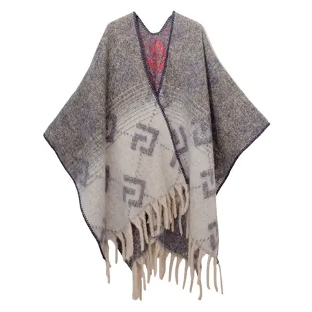 Jacquard Scarf Shawl – 165 × 125 cm detail